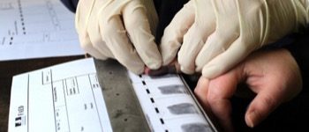 Devenir Agent Spécialisé de la Police Technique et Scientifique